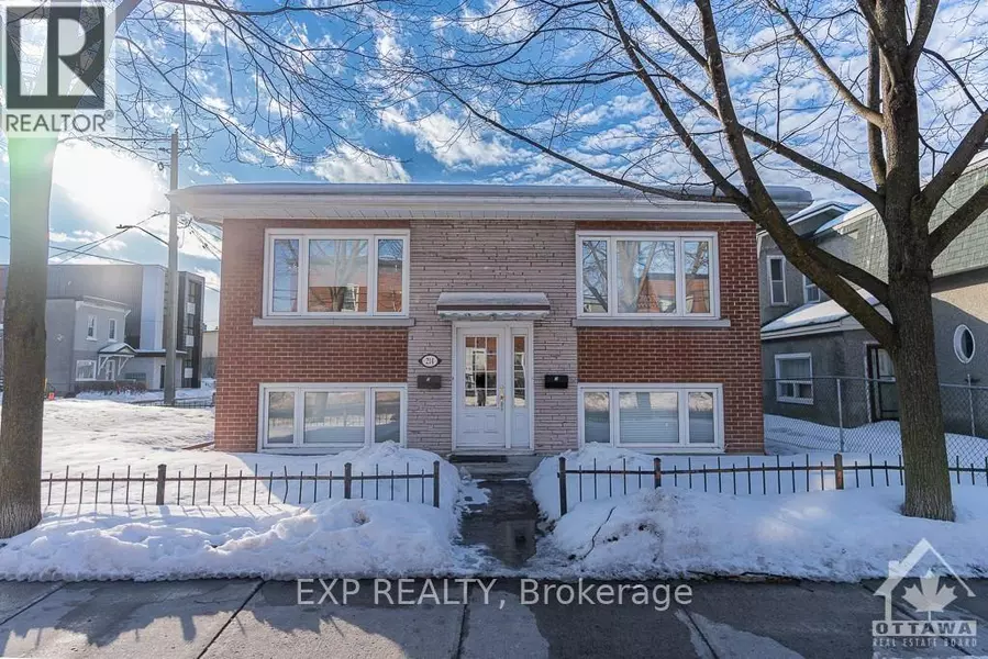 214 HANNAH STREET STREET, Ottawa, ON K1L7M7