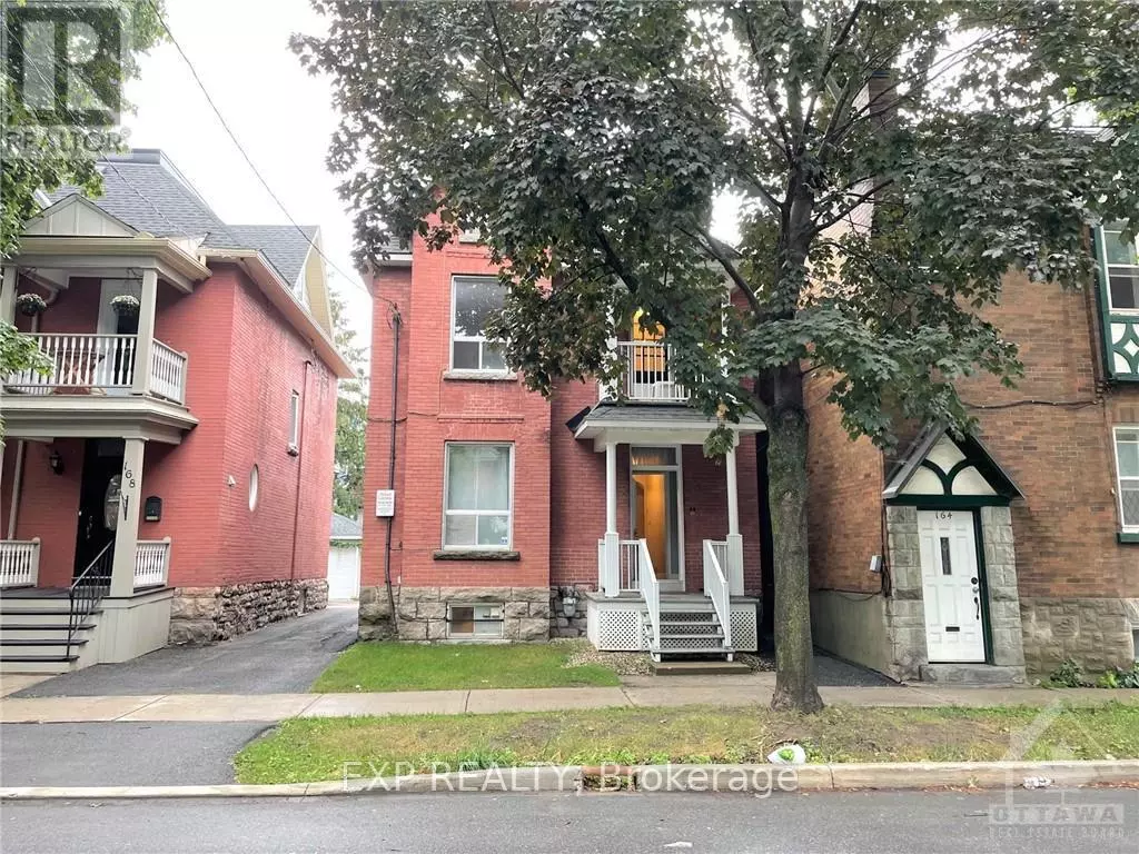 Ottawa, ON K1N6J9,166 STEWART ST #A