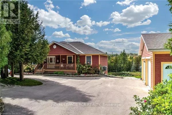 West Grey, ON N0C1H0,495190 TRAVERSTON ROAD