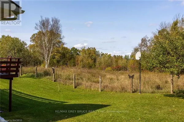 Georgian Bluffs, ON N0H2T0,362511 LINDENWOOD ROAD