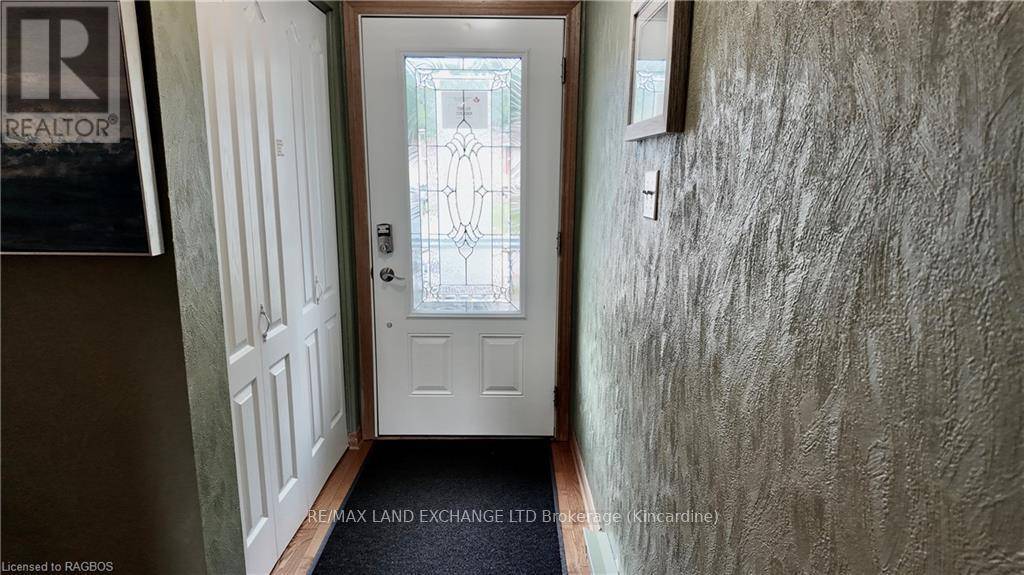 Kincardine, ON N2Z2G3,1097 WILLIAMSBURG STREET