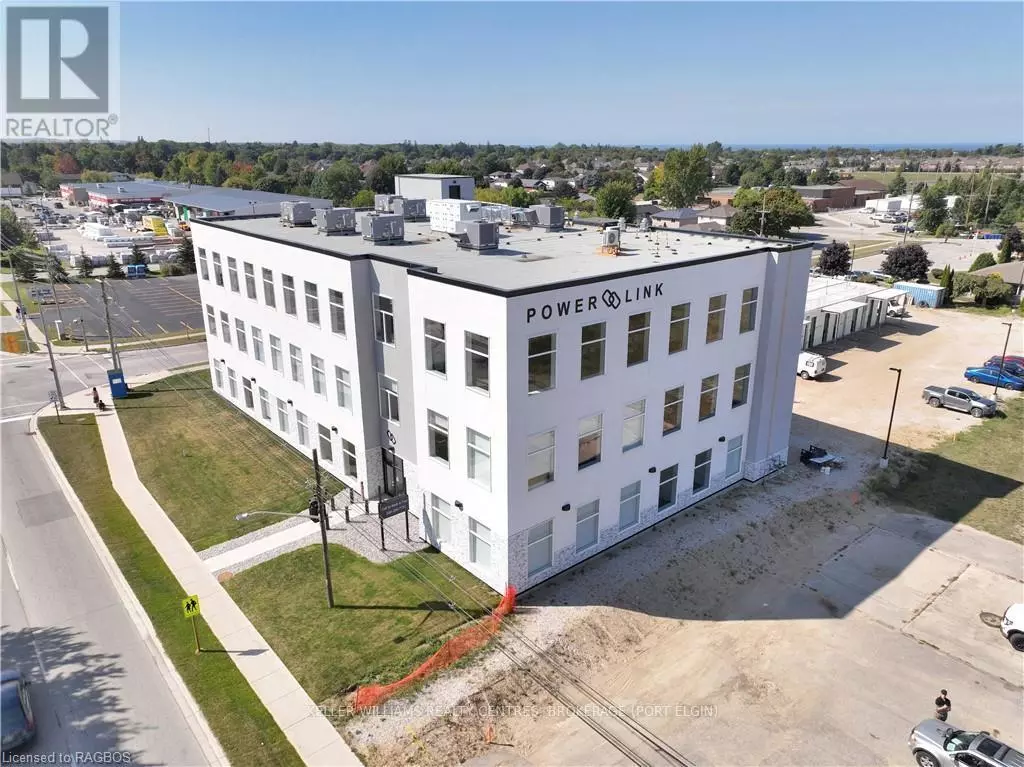 Saugeen Shores, ON N0H2C3,1020 GODERICH ST #216