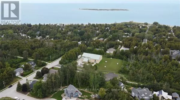 Saugeen Shores, ON N0H2L0,282 GROSVENOR STREET S