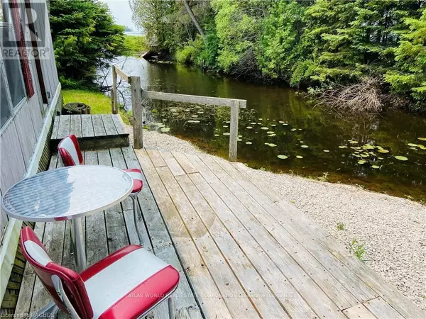 Northern Bruce Peninsula, ON N0H2R0,9 TAMARAC RD #8