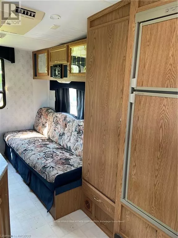 Northern Bruce Peninsula, ON N0H2R0,9 TAMARAC RD #6