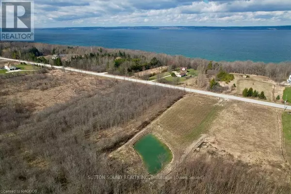 Meaford, ON N0H1B0,PT LT 17 CONCESSION ROAD A