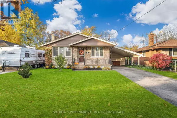 5 HARDWOOD GROVE, St. Catharines (455 - Secord Woods), ON L2P1K3