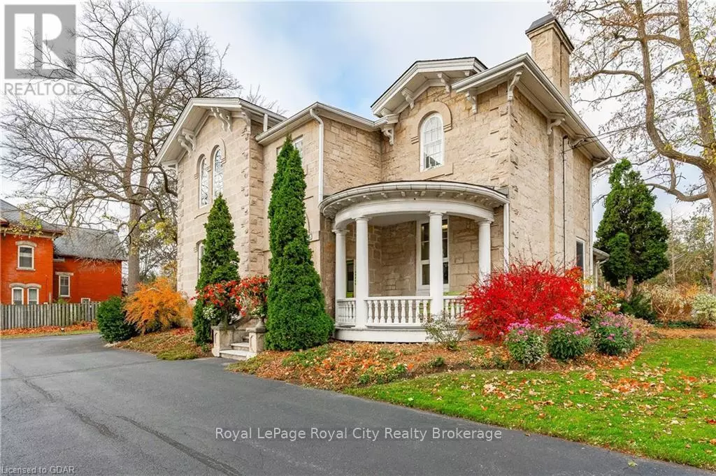 Guelph (downtown), ON N1H3H4,25 WATERLOO AVENUE