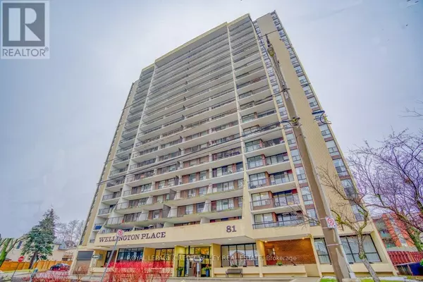 81 Church ST #404, Kitchener, ON N2G4M1