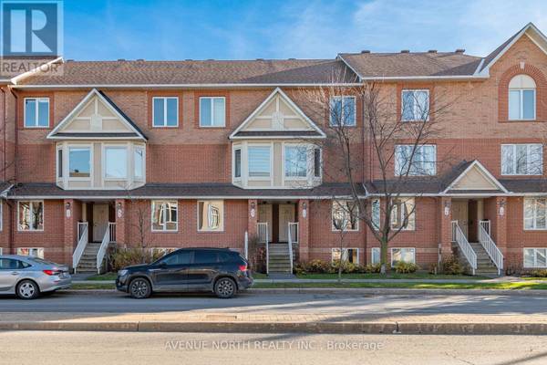 24 LAKEPOINTE DRIVE, Ottawa, ON K4A5E3