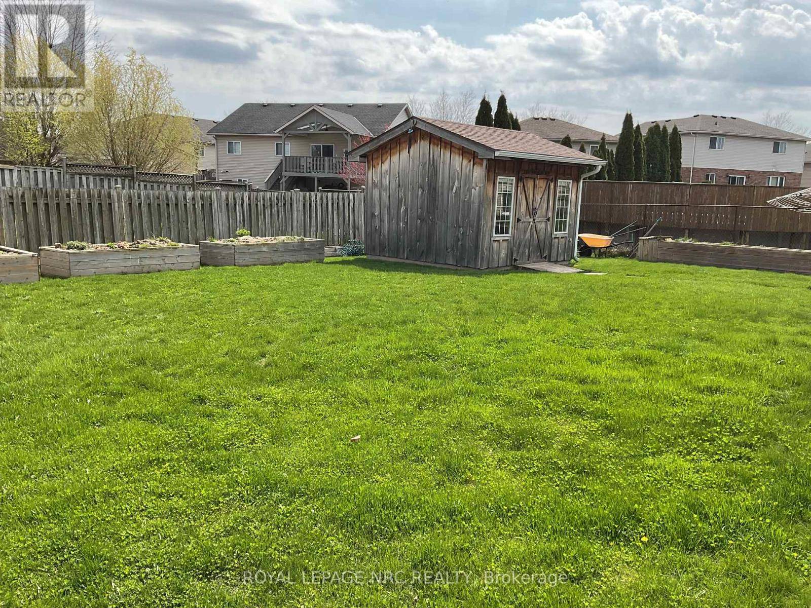 Niagara Falls (ascot), ON L2H2Y4,7710 PREAKNESS STREET