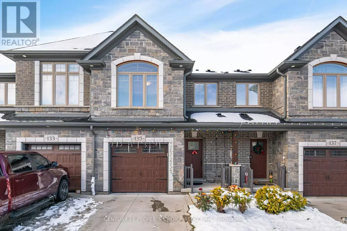 Kitchener, ON N2R0P1,135 HOLLYBROOK TRAIL