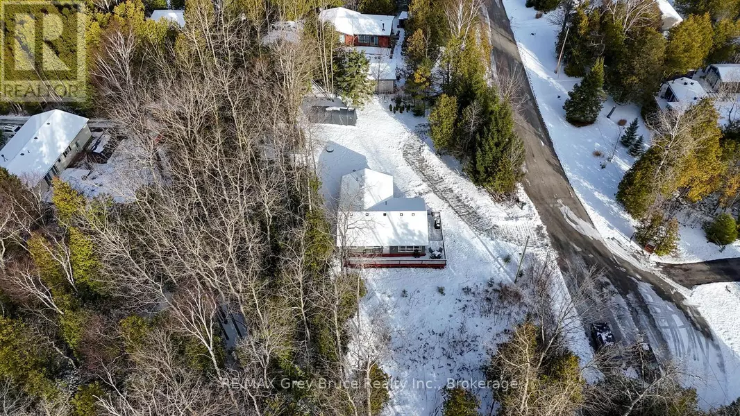 12 PIERCE STREET S, South Bruce Peninsula, ON N0H2T0