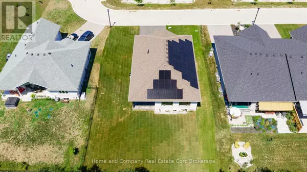 Bluewater (bayfield), ON N0M1G0,61 DEER RIDGE LANE