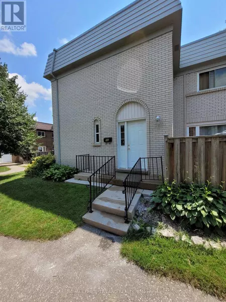 585 Gainsborough RD #66, London, ON N6G2C5