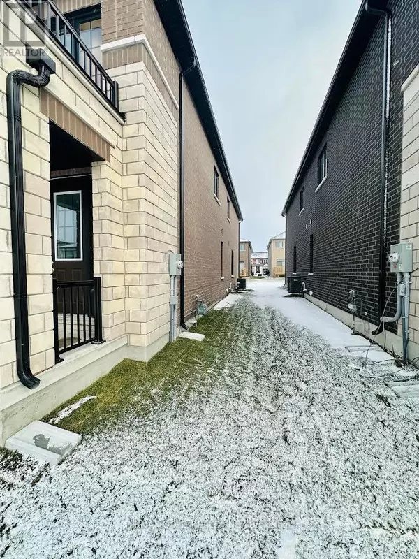 Kawartha Lakes (lindsay), ON K9V6C2,36 KEENAN STREET