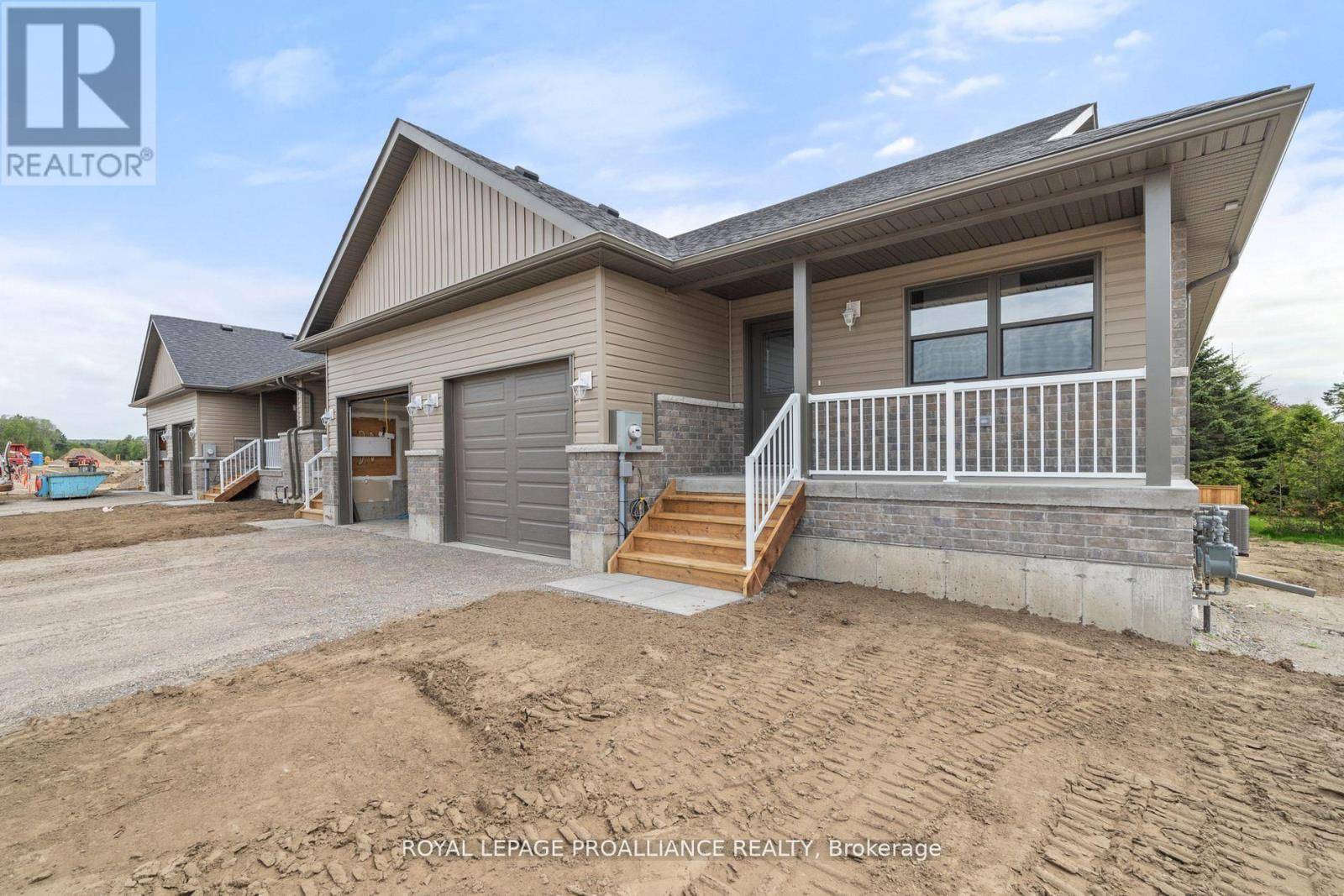 Brighton, ON K0K1H0,19 CLAYTON JOHN AVENUE