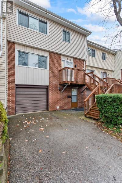 754 Wilkins ST #54, London, ON N6C4Z9