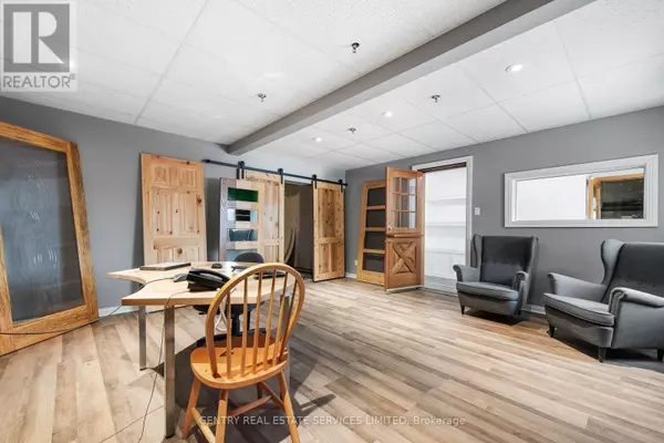 Madawaska Valley, ON K0J1B0,14 CONWAY STREET