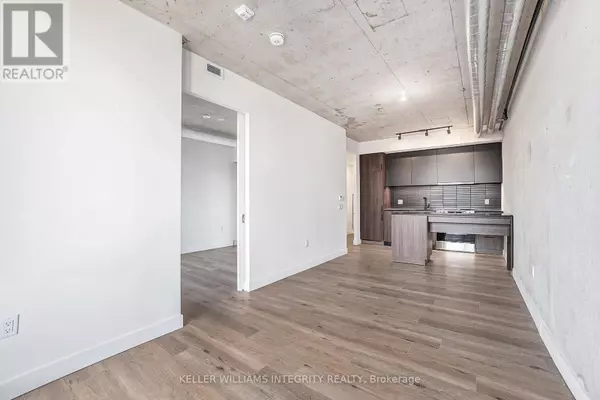 10 James ST #404, Ottawa, ON K2P1T2