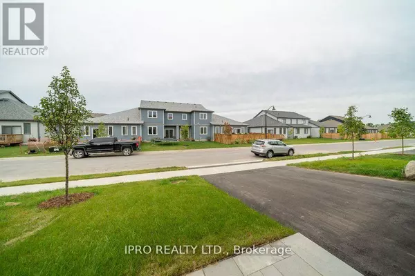 Prince Edward County (picton), ON K0K2T0,44 CAMPBELL CRESCENT