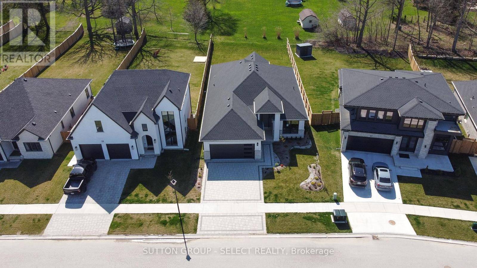 Southwold (talbotville), ON N5P0G4,99 OPTIMIST DRIVE