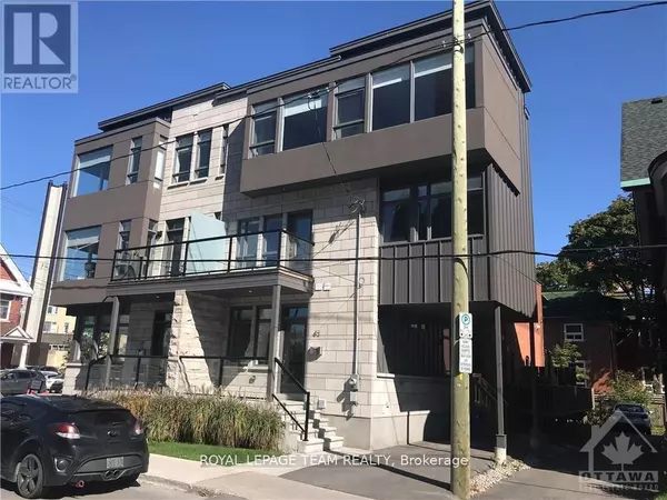 82 EMPRESS AVENUE, Ottawa, ON K1R7G2