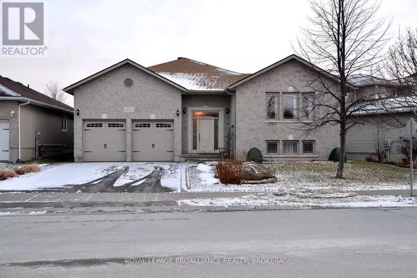 1079 GREENWOOD PARK DRIVE, Kingston (kingston East (incl Barret Crt)), ON K7K7C8