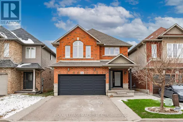 44 PELECH CRESCENT, Hamilton (stoney Creek Mountain), ON L0R1P0