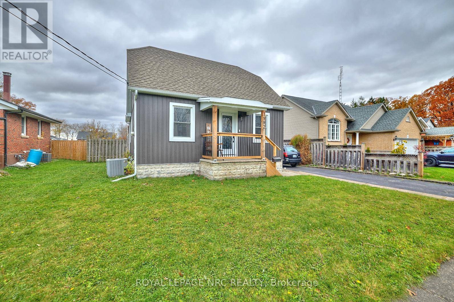 Niagara Falls (chippawa), ON L2G6S9,7992 PETER STREET