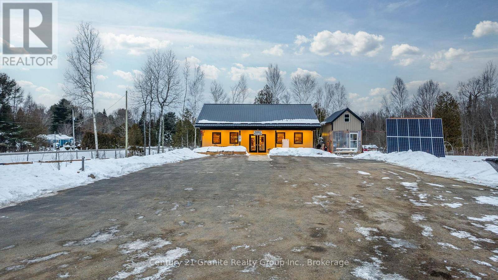 Algonquin Highlands (stanhope), ON K0M1J2,9734 HIGHWAY 118 W