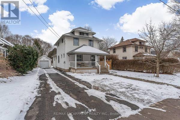 5701 PRINCE EDWARD AVENUE, Niagara Falls, ON L2G5J1