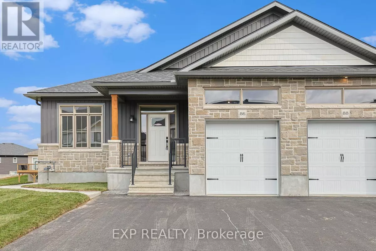 Smiths Falls, ON K7A0C1,86 WHITCOMB CRESCENT