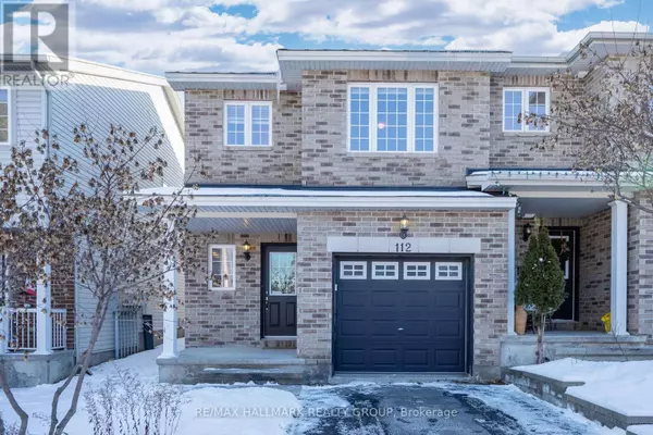 112 CHALLENGE CRESCENT, Ottawa, ON K4A0T9