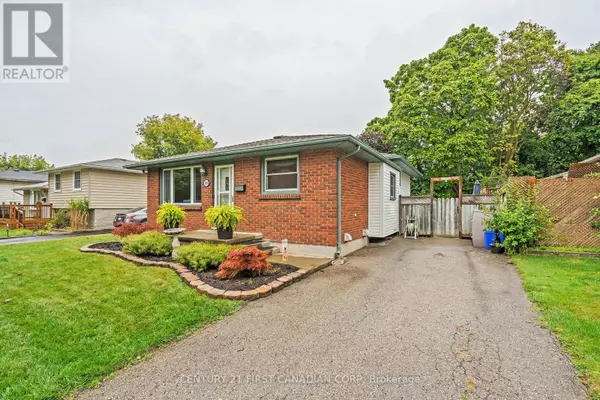 1055 OSGOODE DRIVE, London, ON N6E1E3