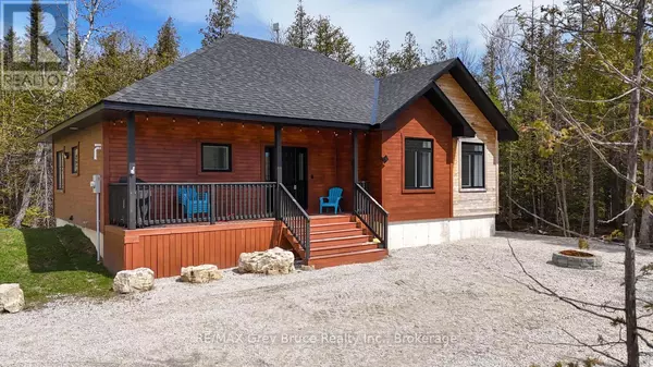 Northern Bruce Peninsula, ON N0H1Z0,10 MILLER LAKE ROAD