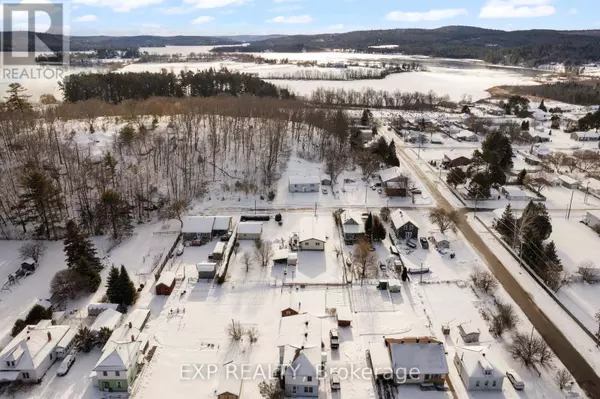 Madawaska Valley, ON K0J1B0,123 CASEY STREET