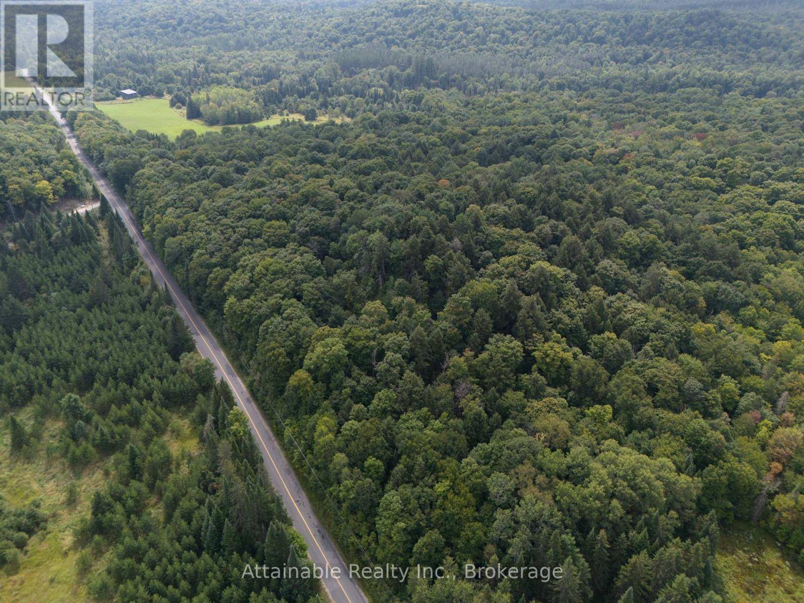 Huntsville (stisted), ON P1H2J2,586 HOODSTOWN ROAD