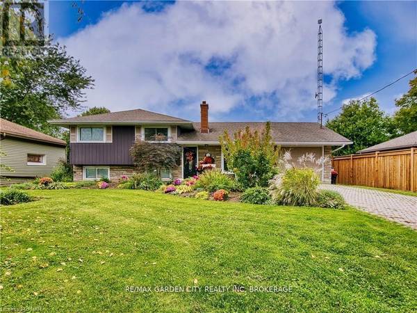 St. Catharines (rural Fourth), ON L2R6P9,1729 THIRD ST LOUTH
