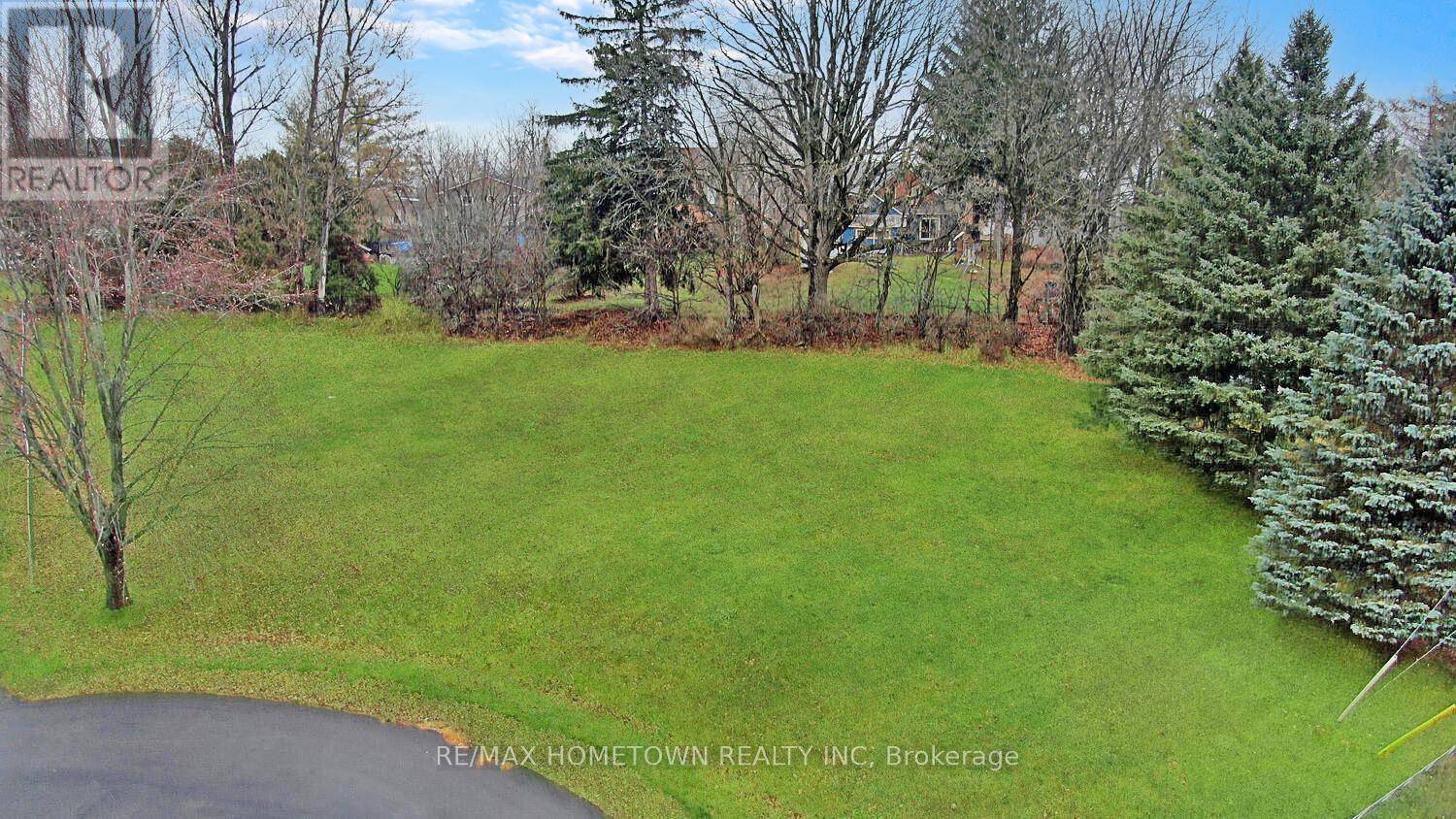 Athens, ON K0E1B0,14 LAYNG DRIVE