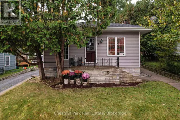 3 CORA STREET E, Huntsville (chaffey), ON P1H1T5