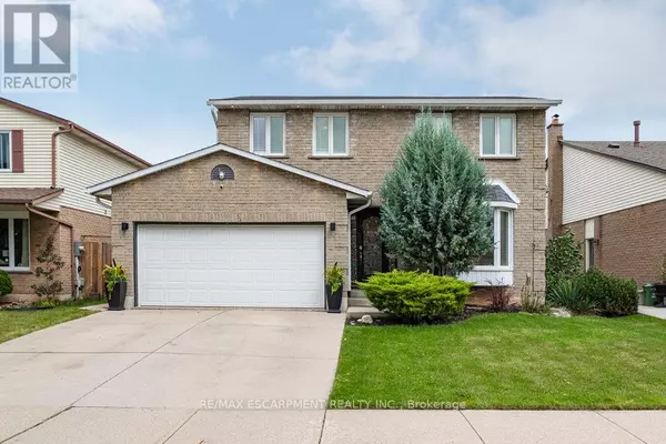 Hamilton (stoney Creek), ON L8E3Z4,9 BING CRESCENT