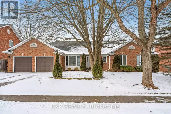 Hamilton (ancaster), ON L9G4G6,417 GOLF LINKS ROAD