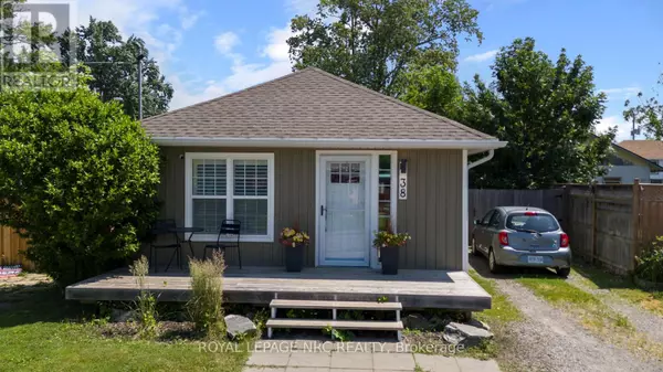 Fort Erie (crystal Beach), ON L0S1B0,38 LINCOLN ROAD E