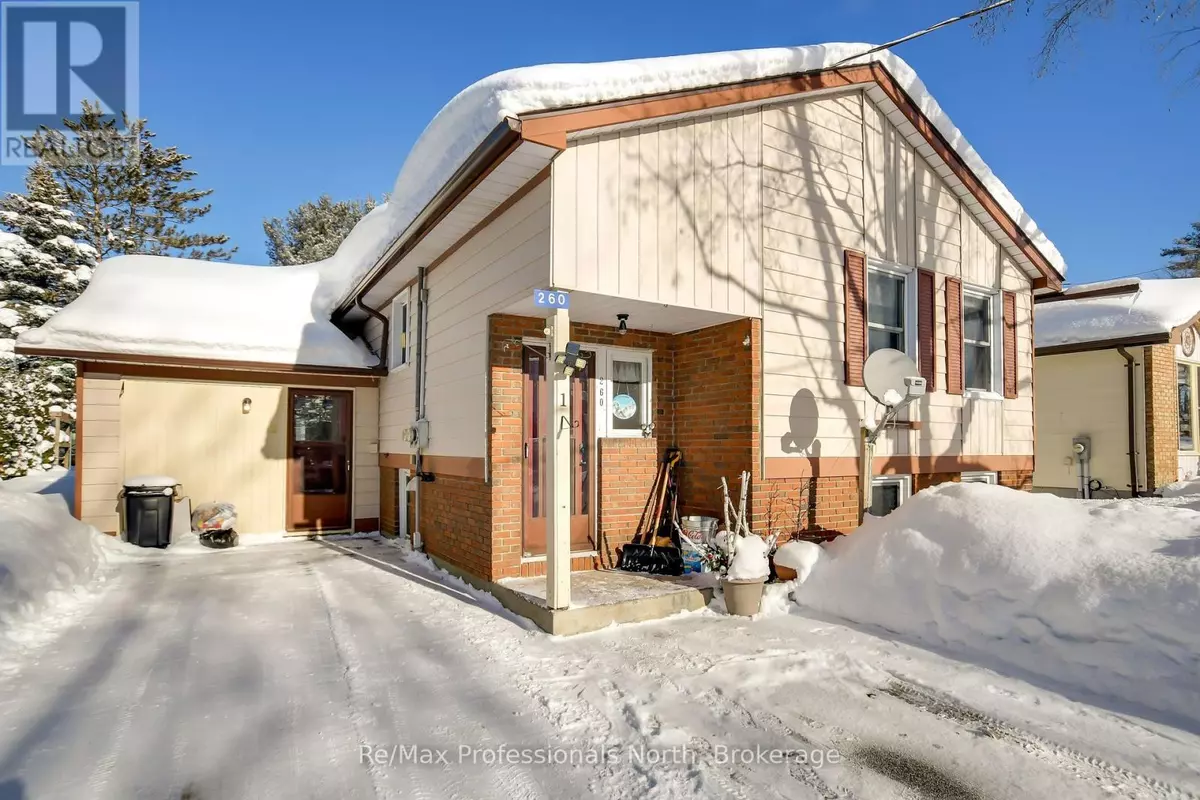 Gravenhurst (muskoka (s)), ON P1P1G2,260 PETER STREET