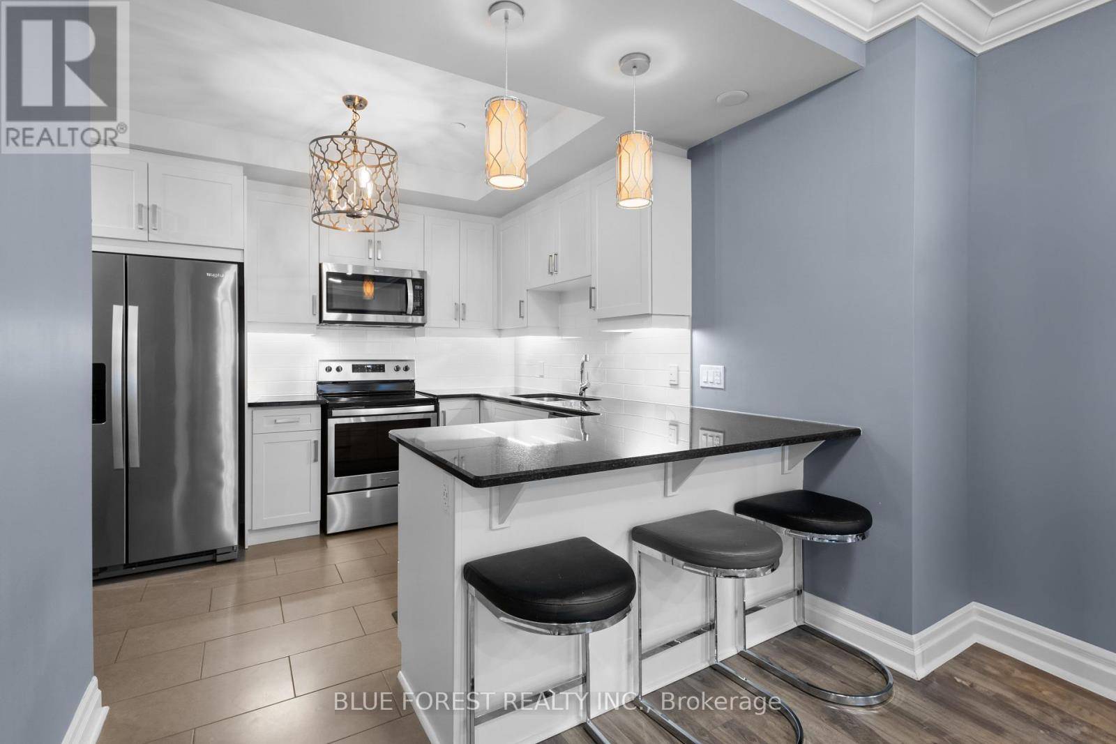 London East (east F), ON N6A2S6,505 Talbot ST #1508