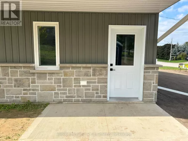 Arran-elderslie, ON N0G2N0,187 Balaklava ST #Unit 1