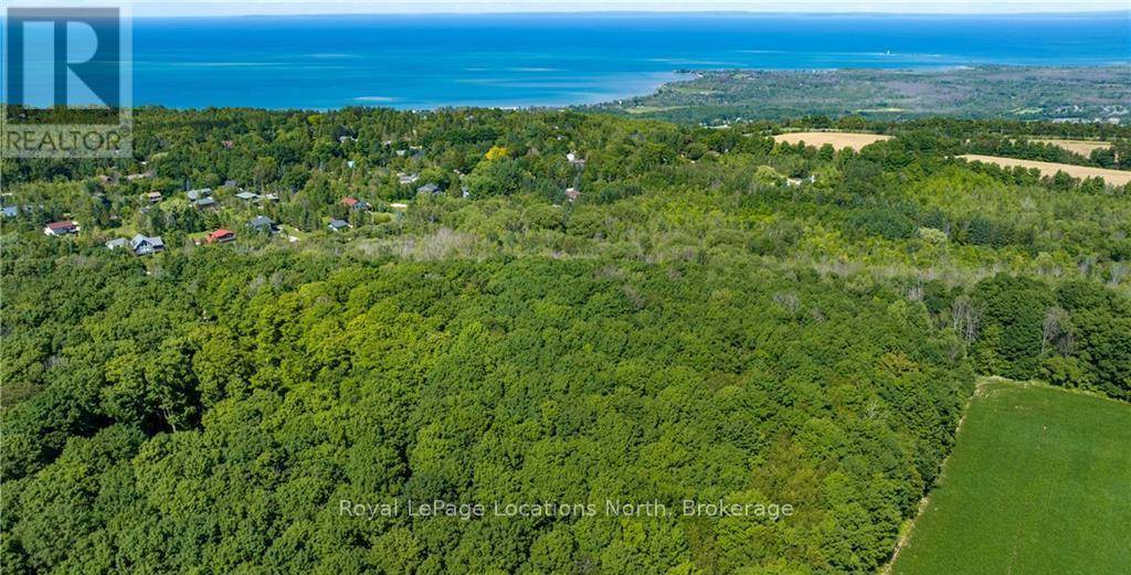 Blue Mountains, ON N1A2W1,17-18 SCANDIA LANE