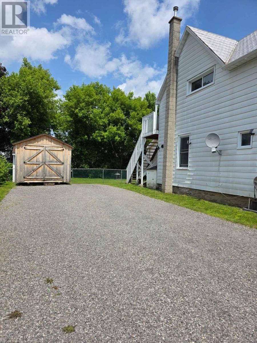 Brockville, ON K6V4A6,58 ABBOTT STREET
