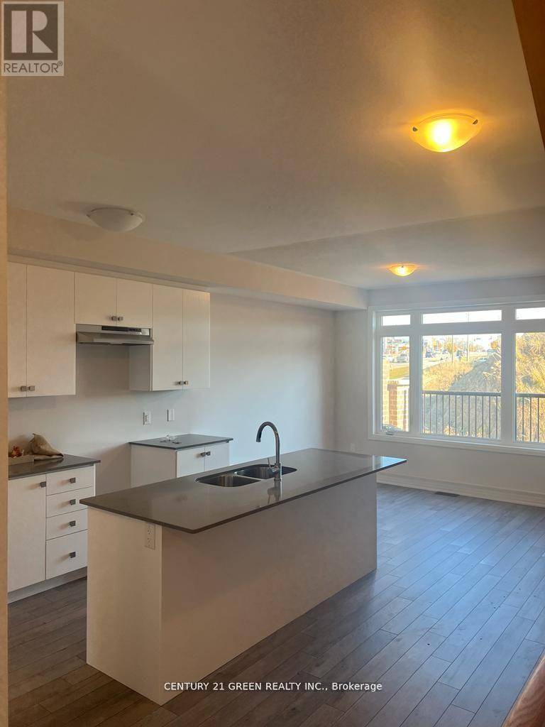 Brantford, ON N3S0K4,585 Colborne ST #104